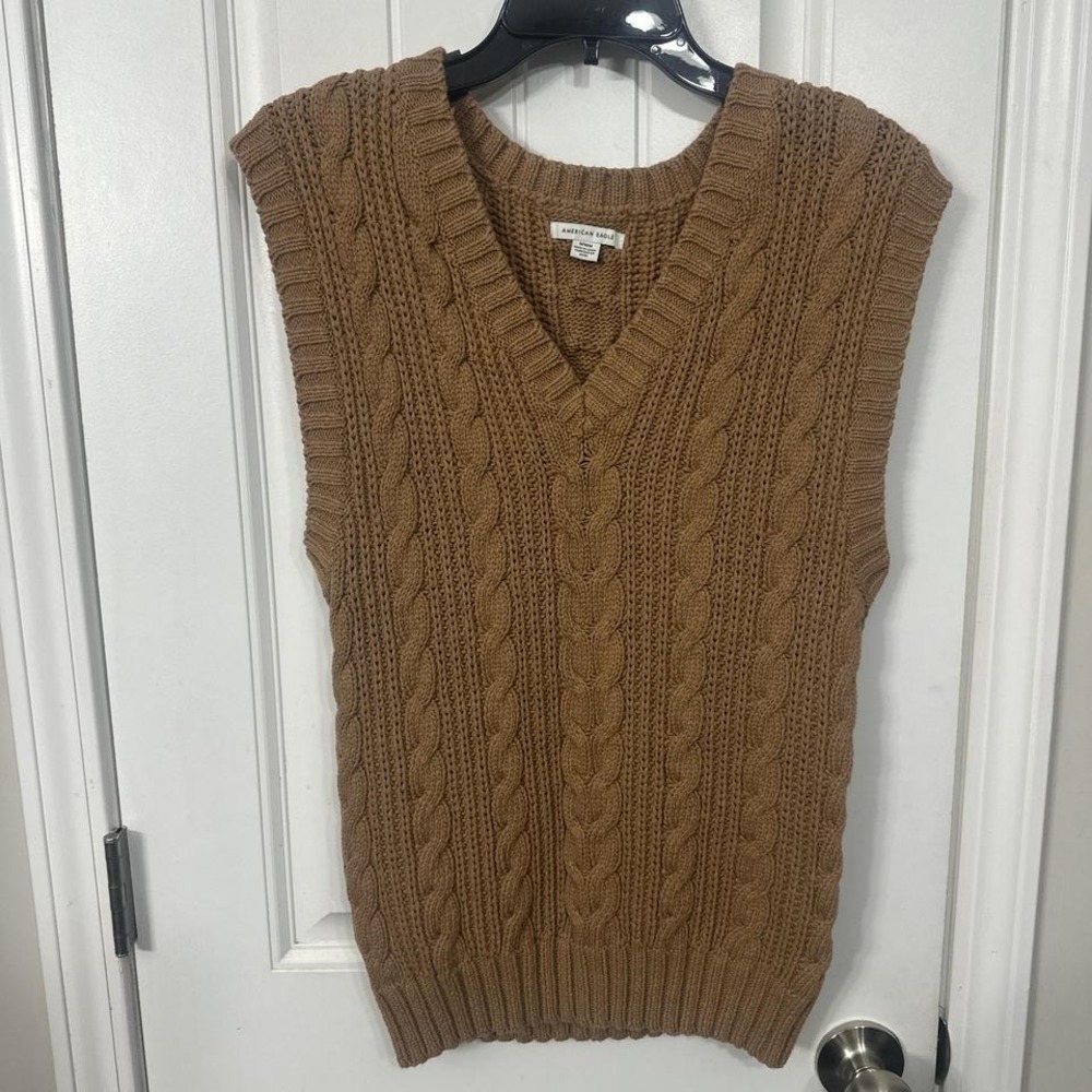 American Eagle light brown long line cable knit sweater vest. M - Picture 1 of 5